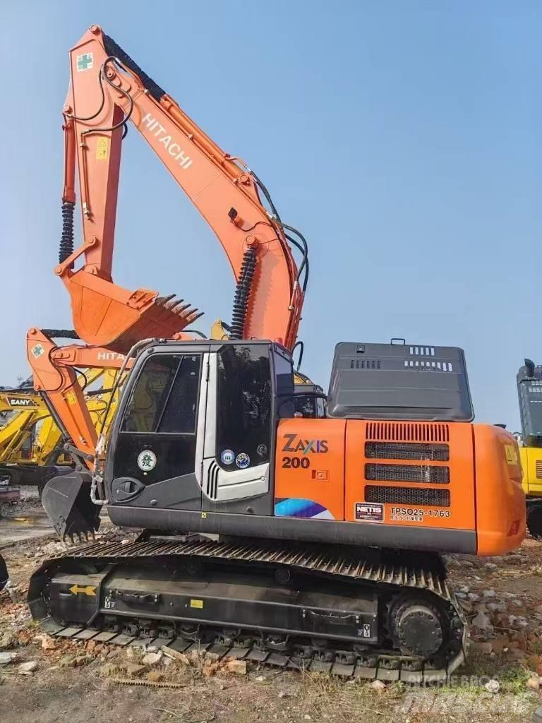 Hitachi 200-3 Bageri guseničari