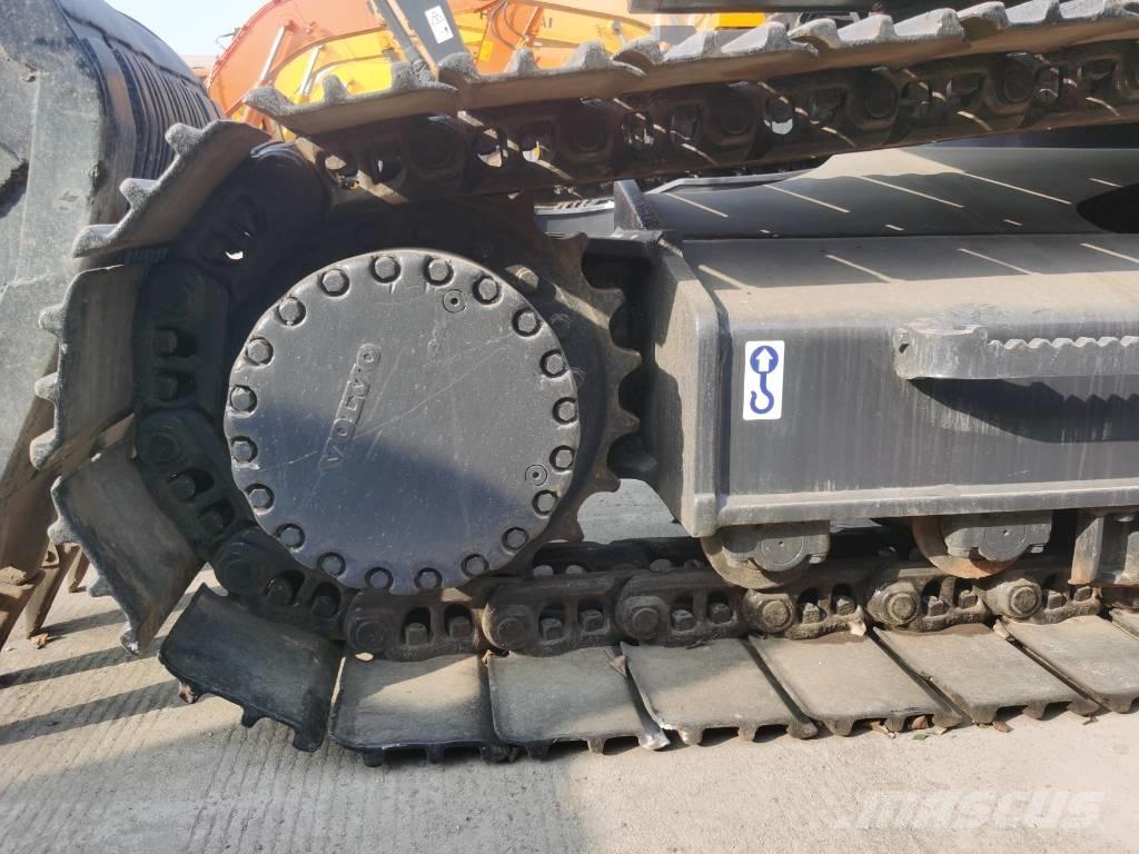 Volvo EC 250 D L Bageri guseničari