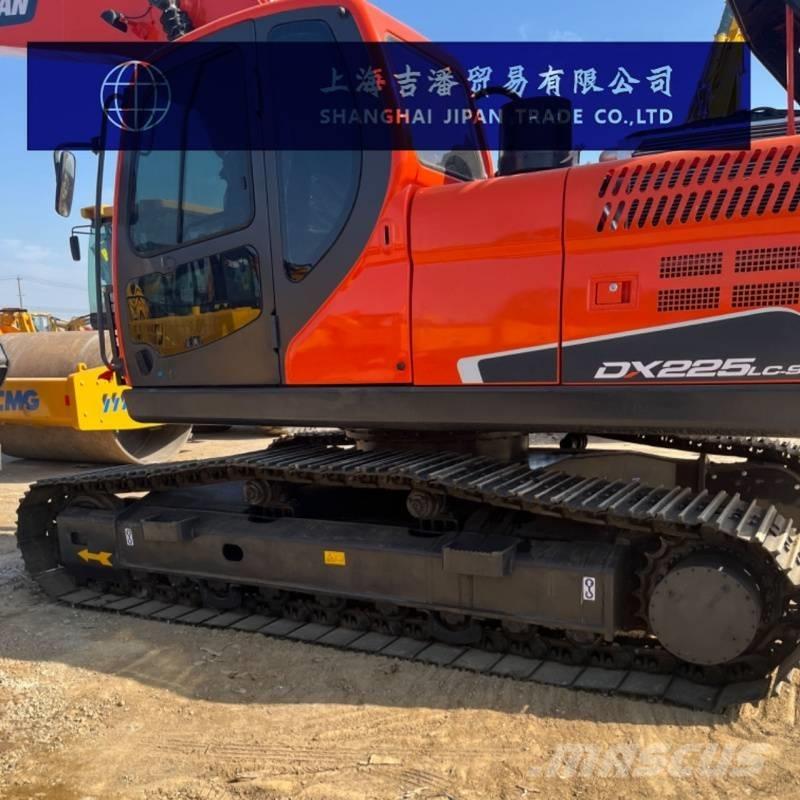 Doosan DX 225 Bageri guseničari