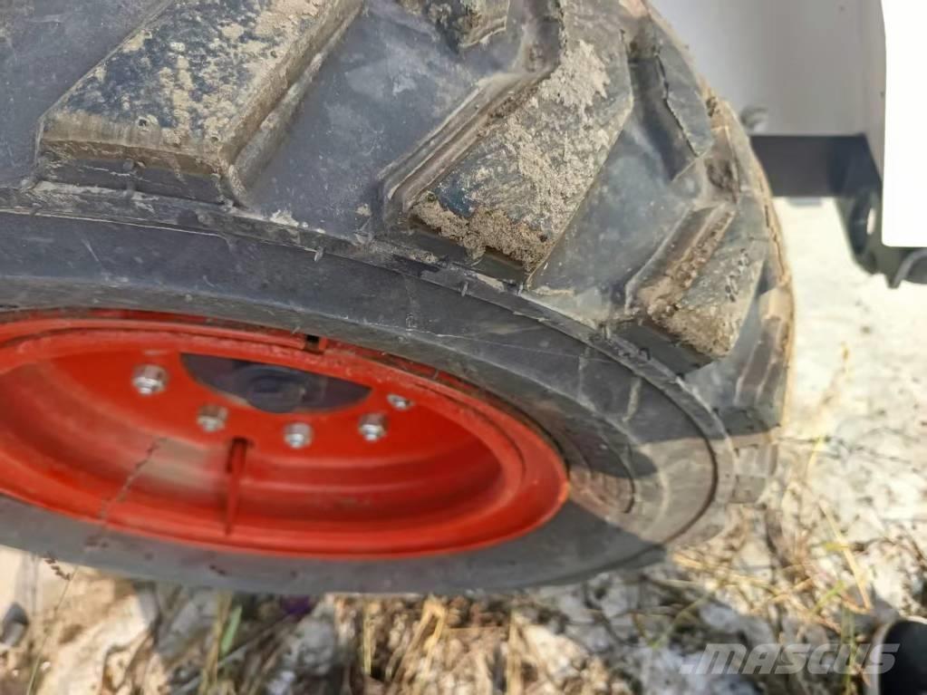 Bobcat S 18 Skid steer mini utovarivači