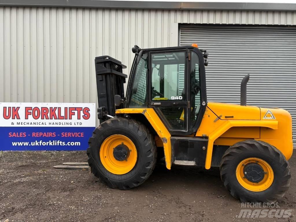 JCB 940 RT Vanterenski viljuškar