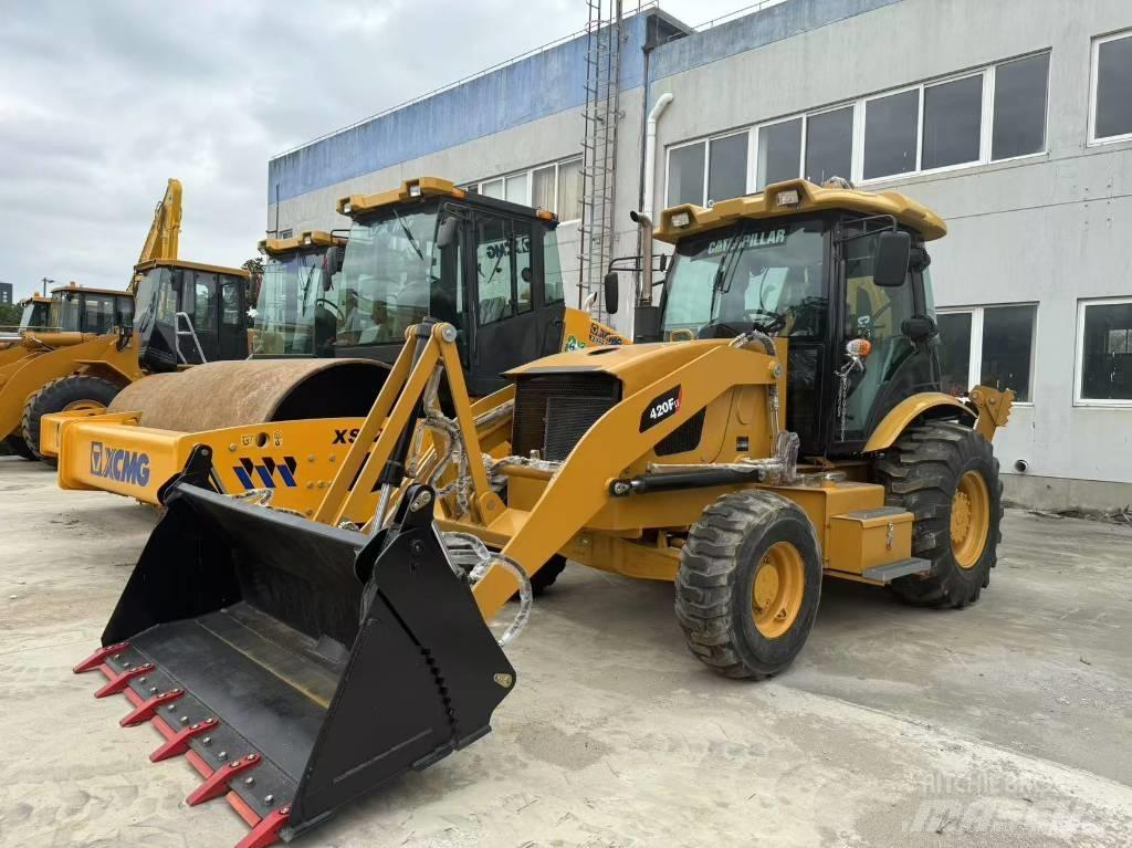 CAT 420 F Rovokopači