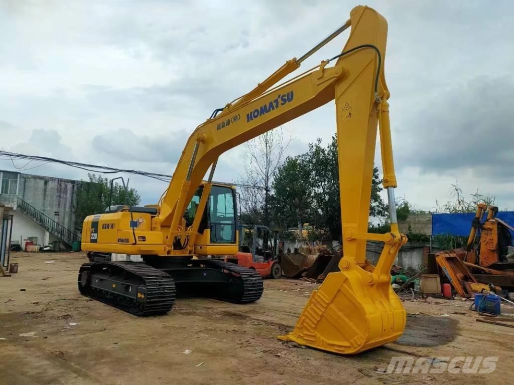 Komatsu PC 220 Bageri guseničari