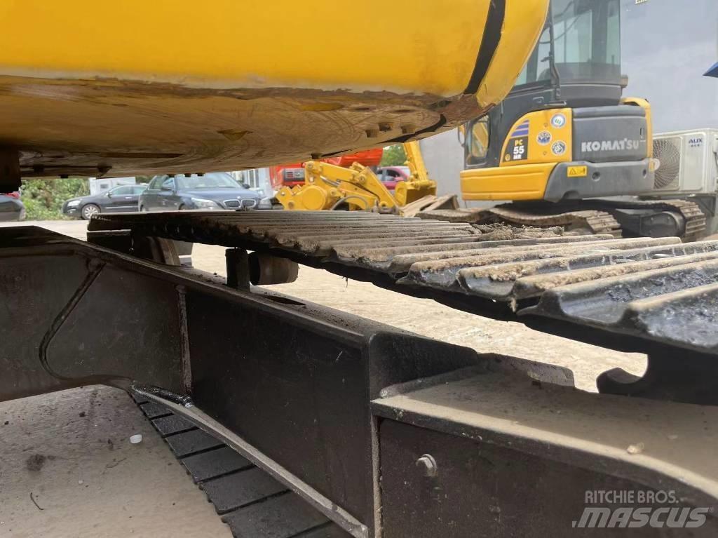 Komatsu 78 Bageri guseničari