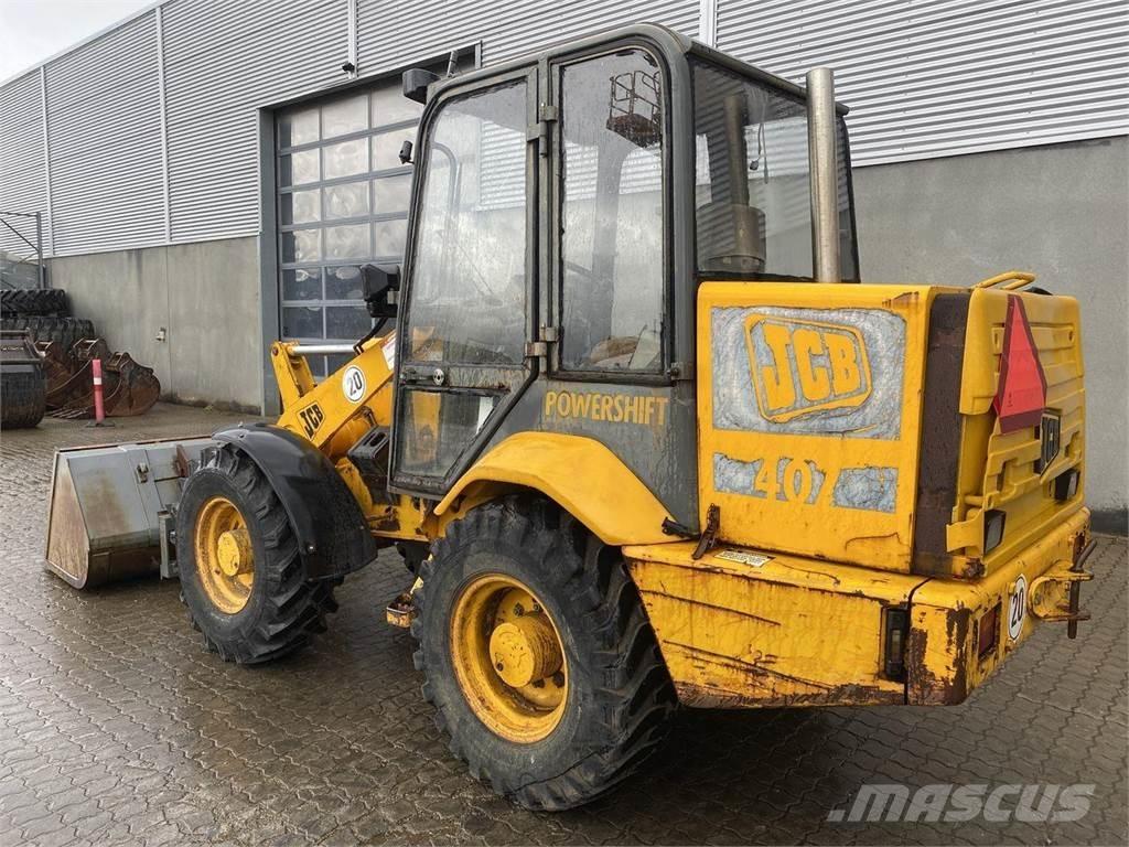 JCB 407 Višenamenski utovarivači