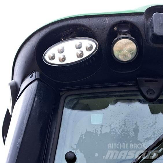 John Deere 6120M Traktori