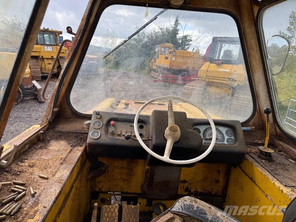 JCB 3 C II Rovokopači