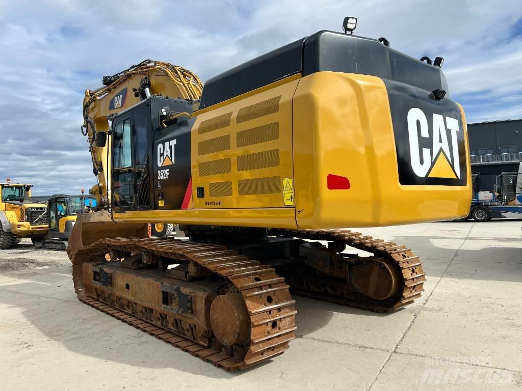 CAT 352F Bageri guseničari