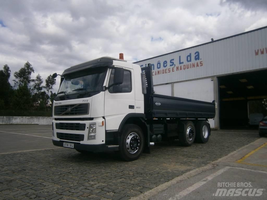 Volvo FM9 300 Kiperi kamioni