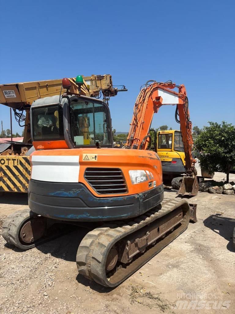 Doosan DX 80 R Midi bageri 7t – 12t