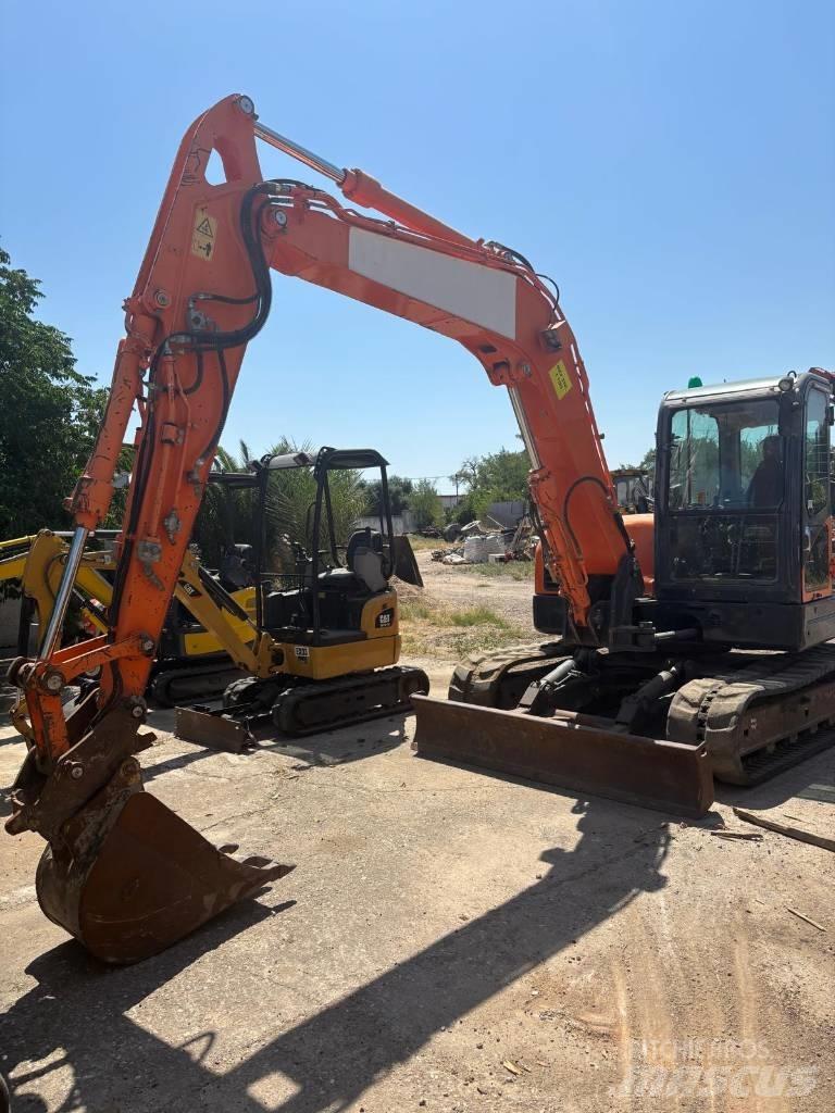 Doosan DX 80 R Midi bageri 7t – 12t