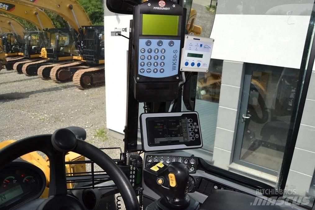 CAT 938 M Utovarivači na točkove
