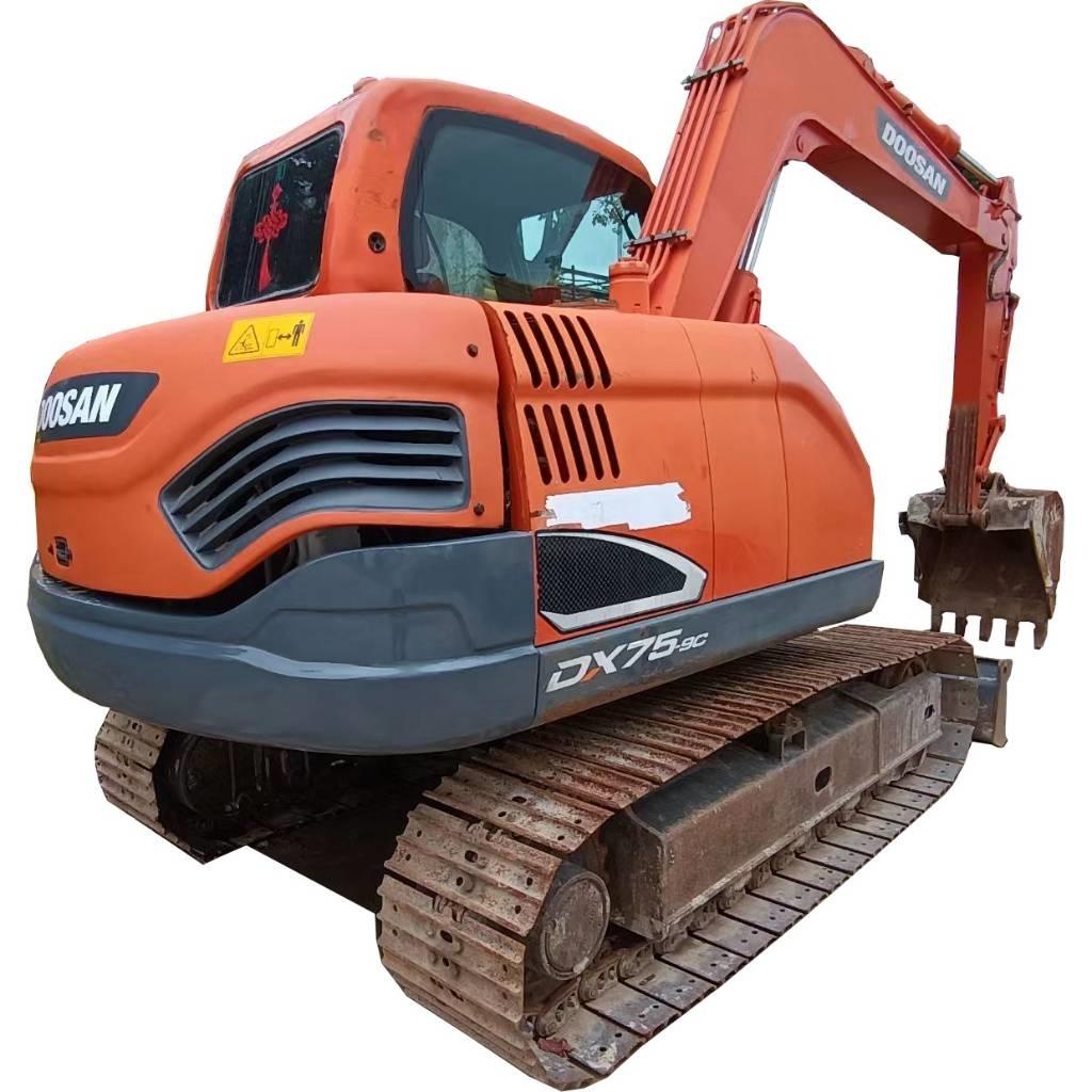 Doosan DX 75-9 C Bageri guseničari