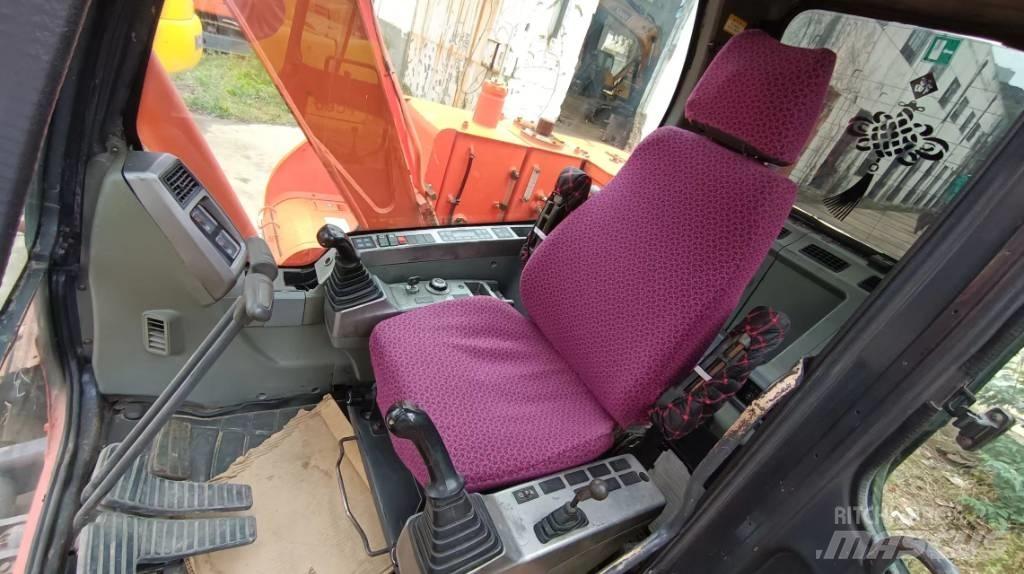 Doosan DX 75-9 C Bageri guseničari