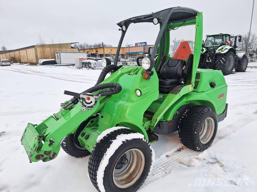 Avant 745 Višenamenski utovarivači