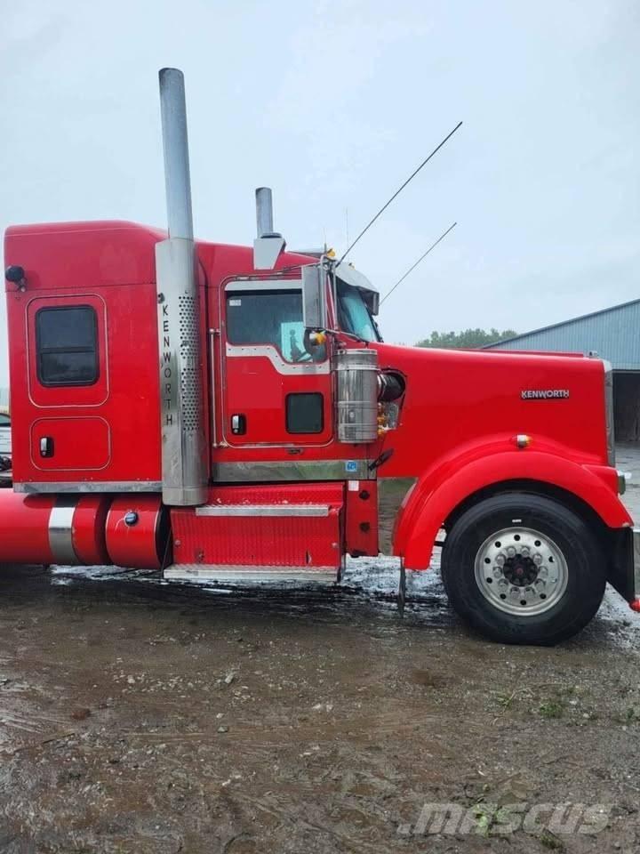 Kenworth W 900 L Tegljači