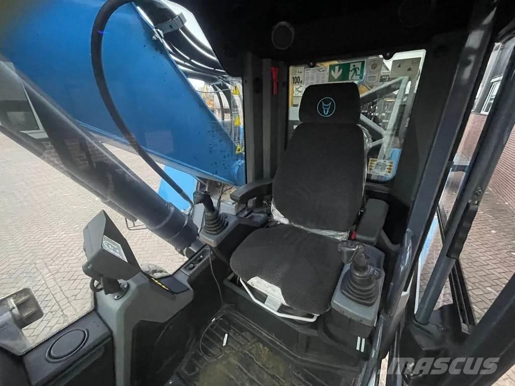 Fuchs MHL335 Bageri za prenos primarnih/sekundarnih sirovina