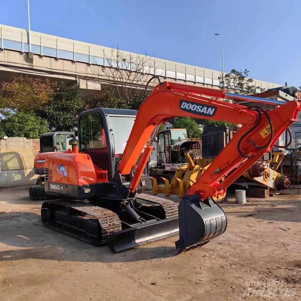 Doosan DH 60-7 Mini bageri < 7t
