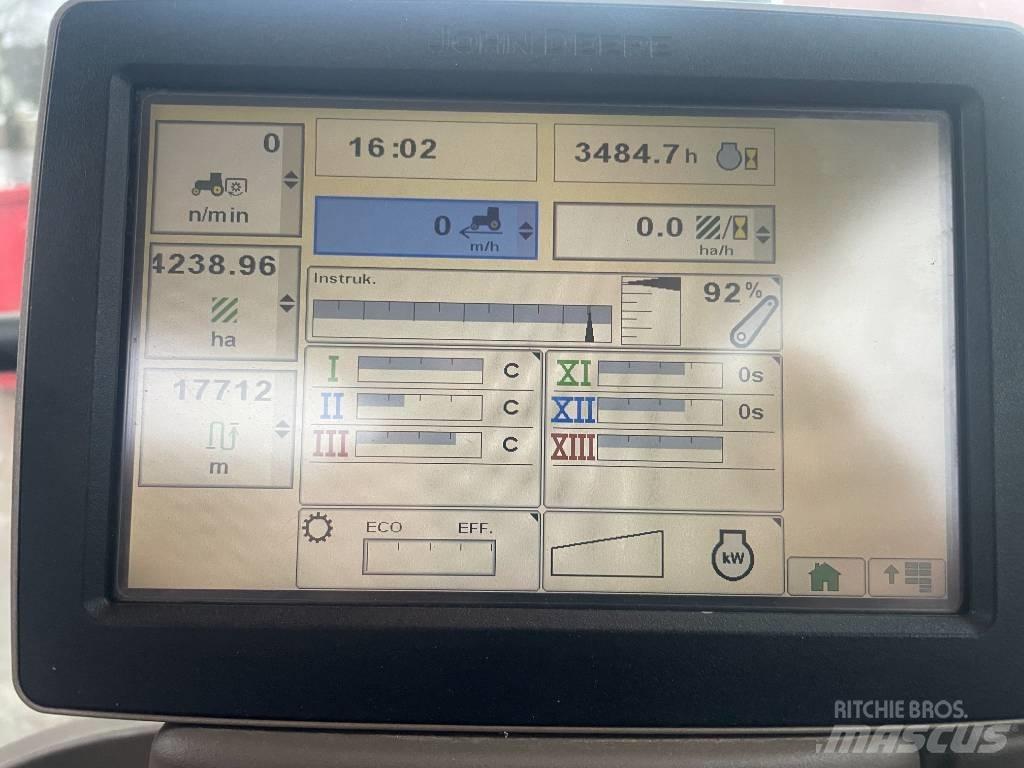 John Deere 6150 R Traktori