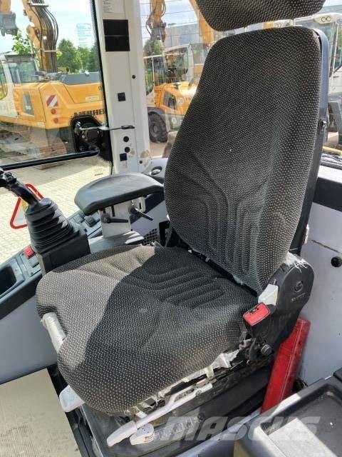 Liebherr L 518 Utovarivači na točkove