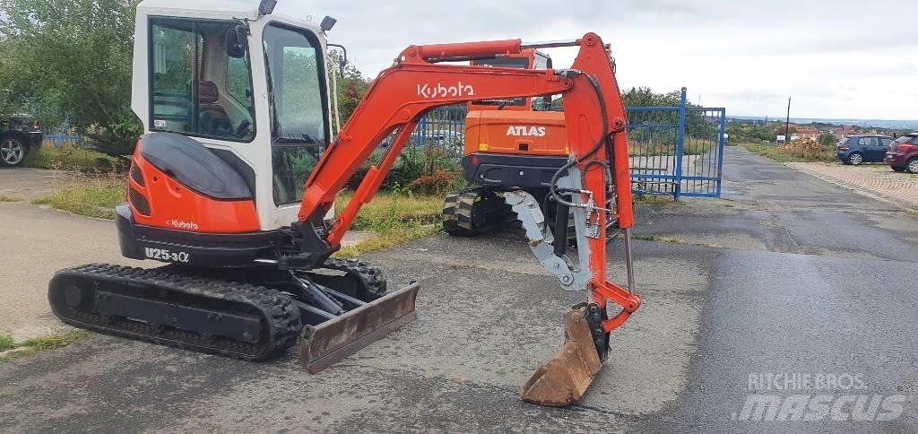 Kubota U 25-3 Mini bageri < 7t