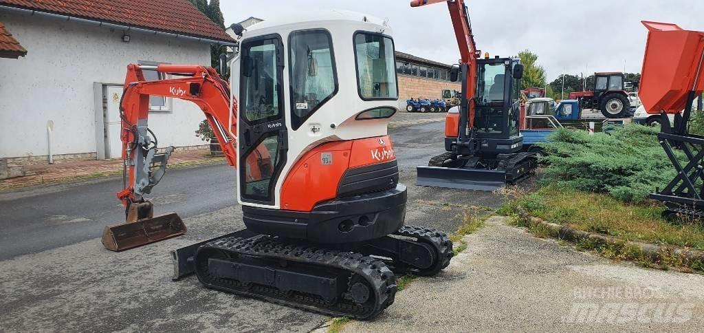 Kubota U 25-3 Mini bageri < 7t