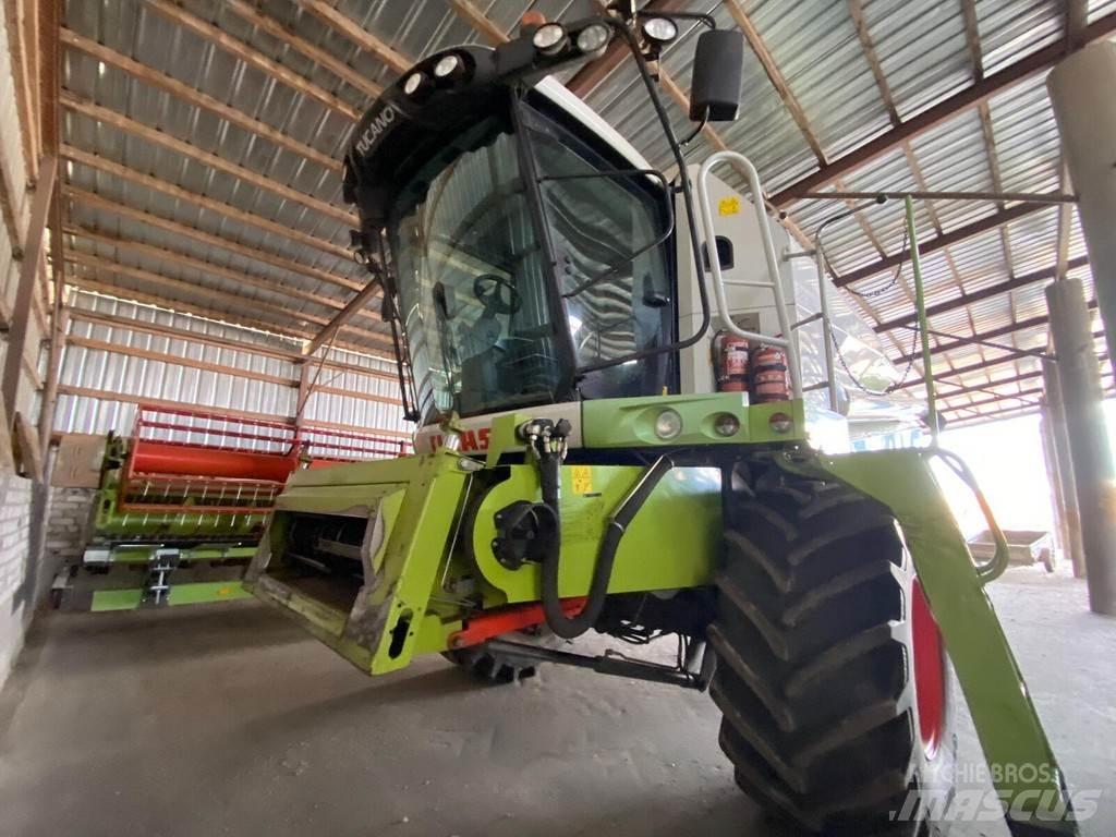 CLAAS Tucano 450 Kombajni