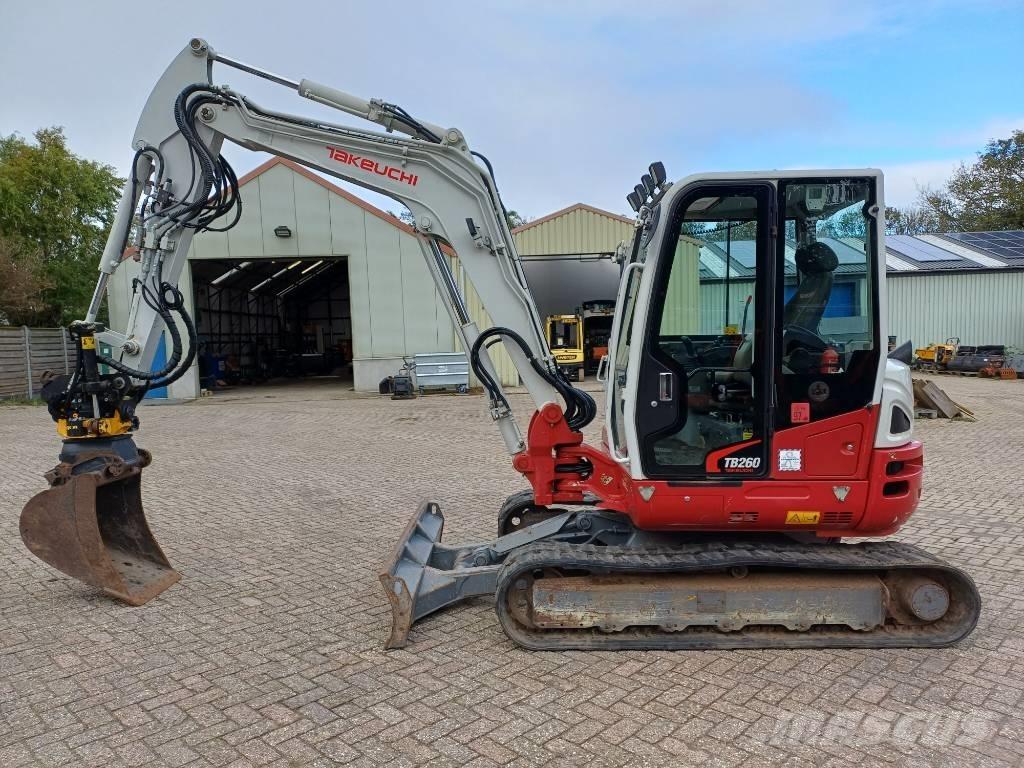 Takeuchi TB 260 Mini bageri < 7t