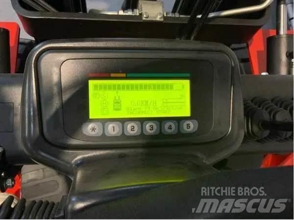 EP EFL 302 (3000KG) Električni viljuškari