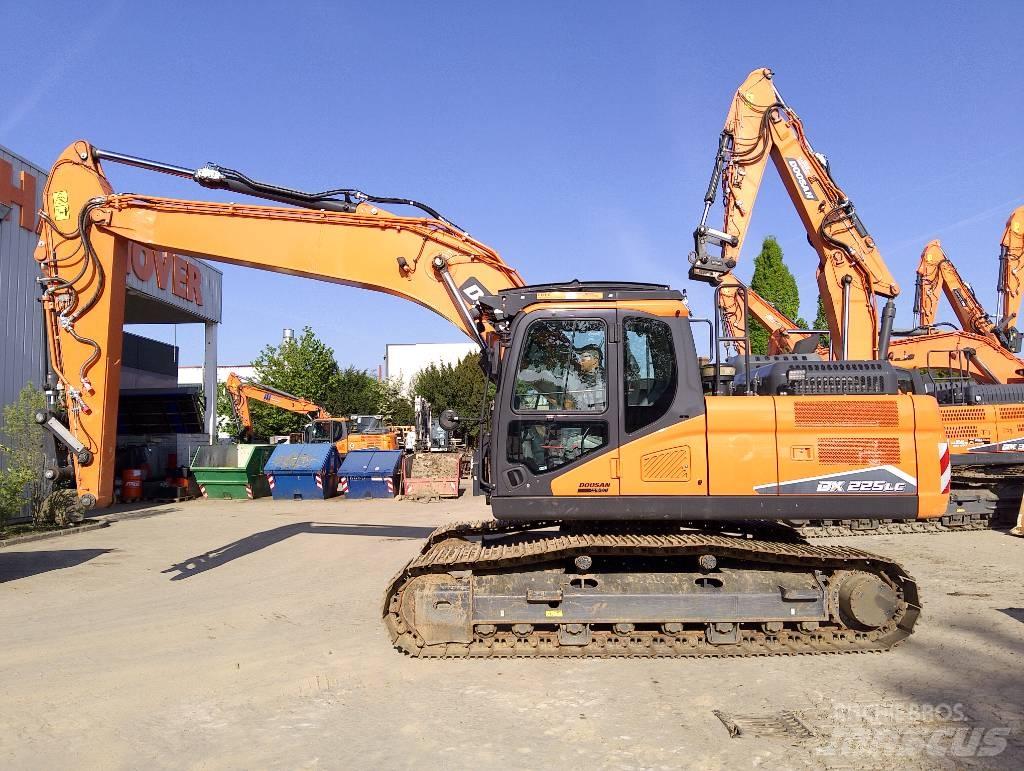 Doosan DX225LC-7 Bageri guseničari