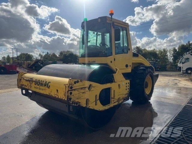 Bomag BW 213 D H-4 Valjci sa jednim bubnjem