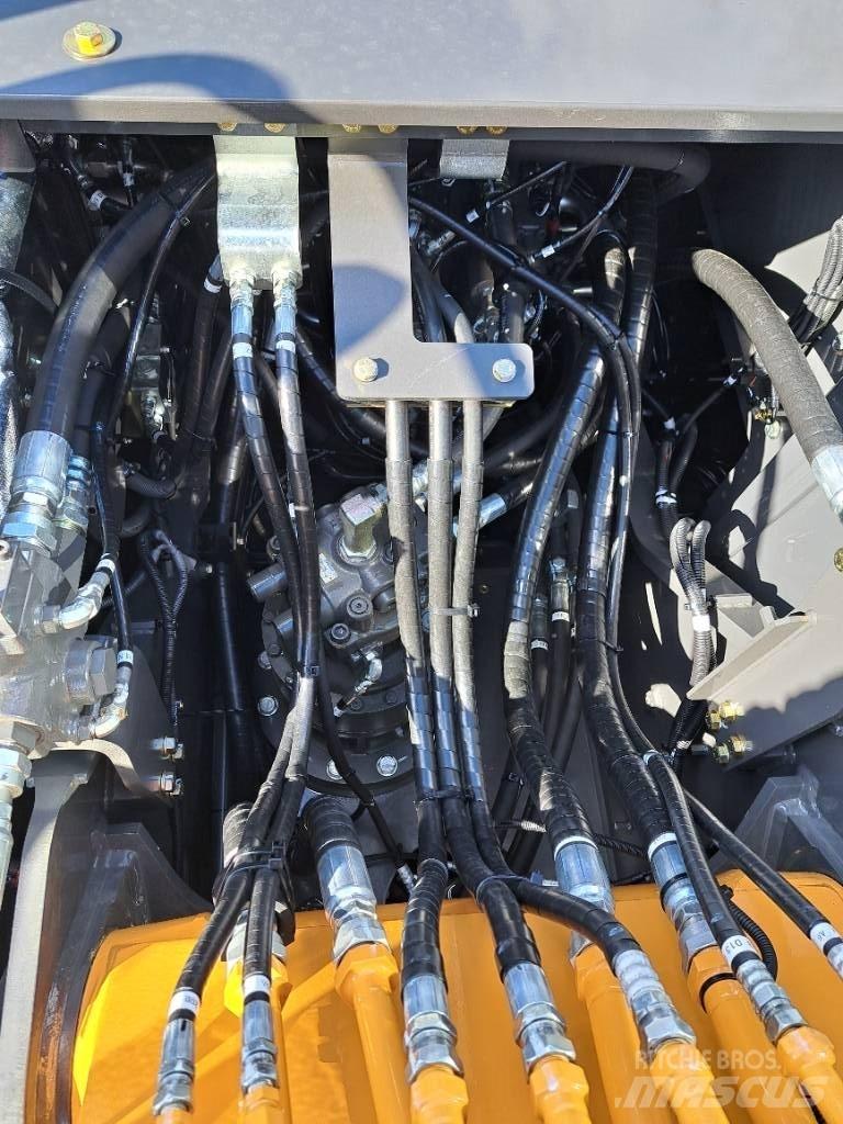 CASE CX210E Bageri guseničari