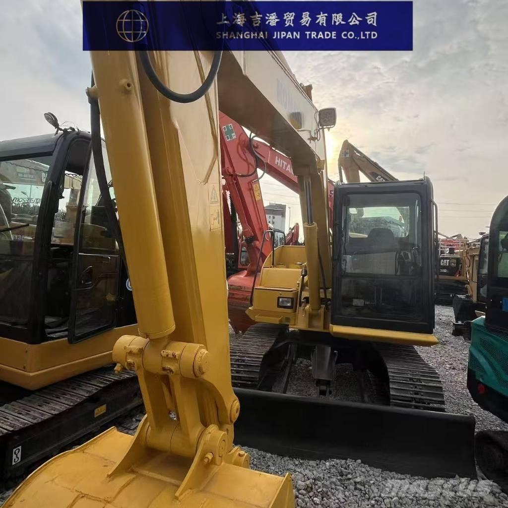 Komatsu PC 70 Bageri guseničari