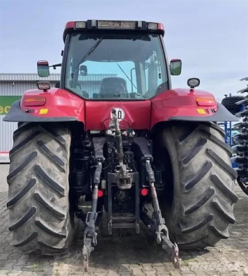 Case IH MAGNUM 280 Traktori