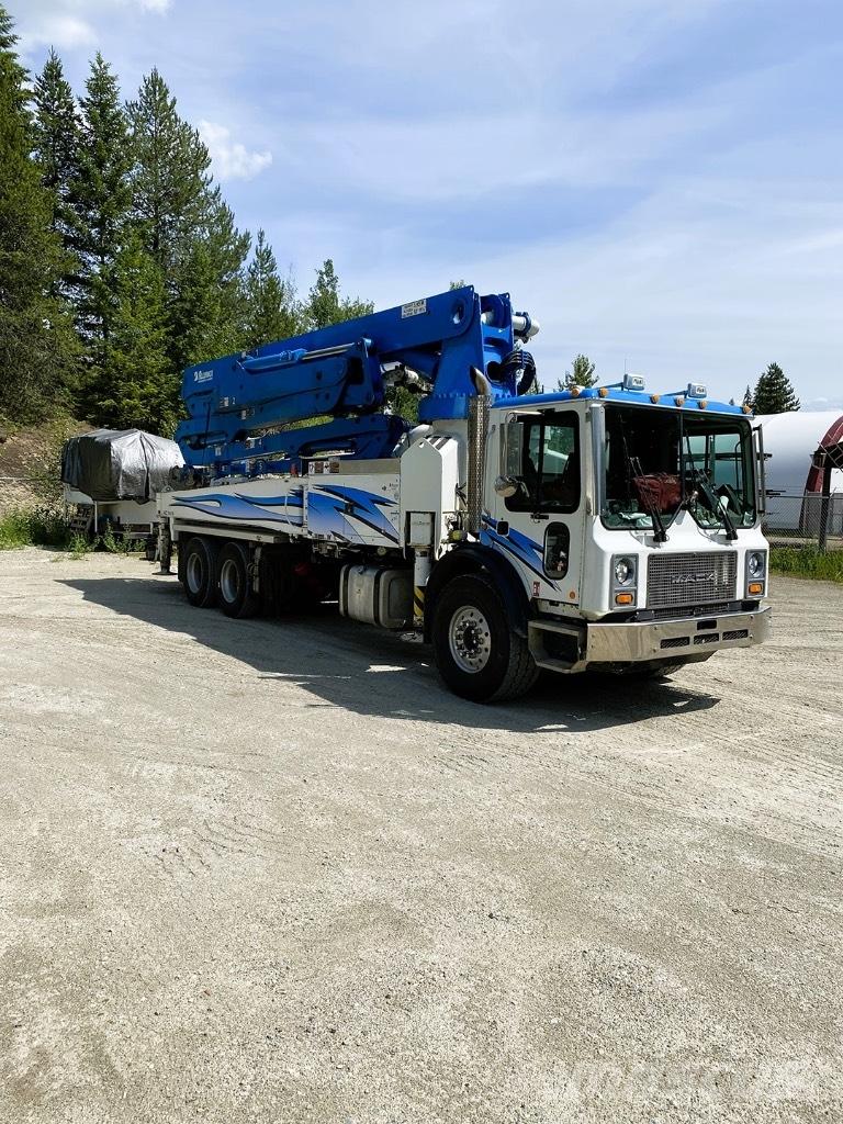 Alliance (#3802) 38M Kamionske beton pumpe