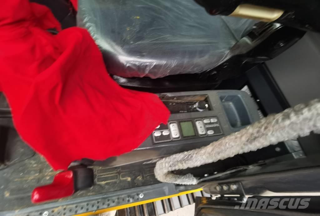 Komatsu PC 220-7 Bageri guseničari