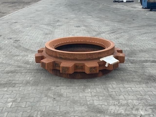 CAT 6040 SPROCKET Gusenice za građevinarstvo