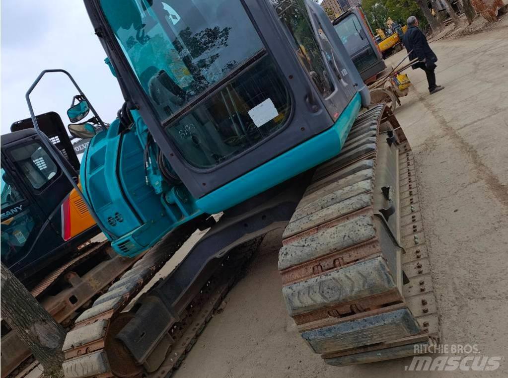 Kobelco SK 135 SR Bageri guseničari