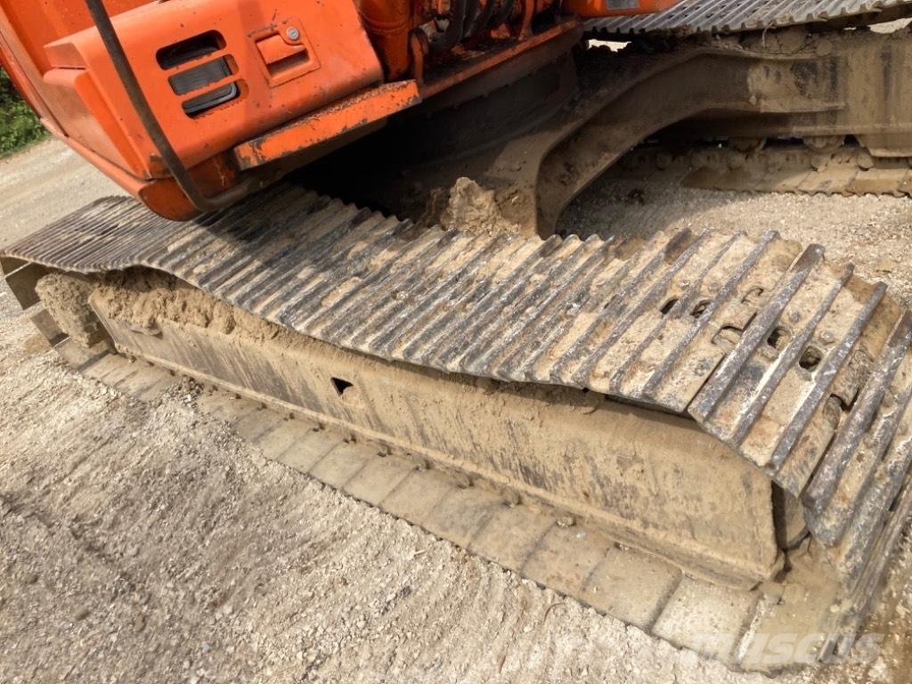 Hitachi EX 135 Bageri guseničari