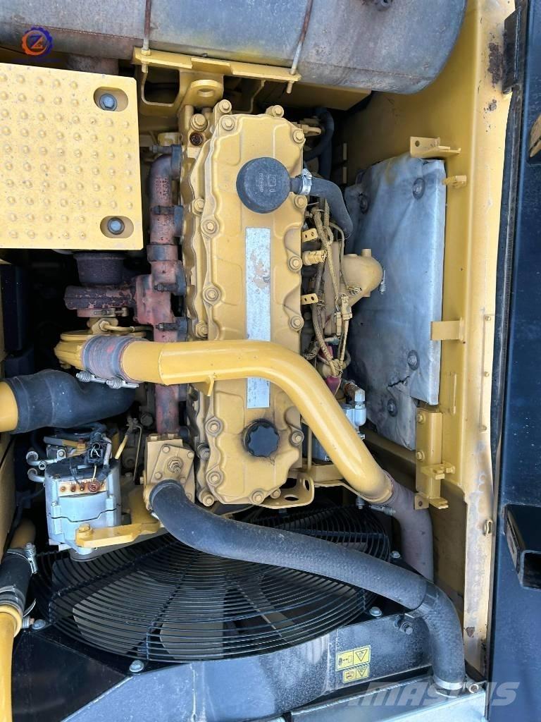 CAT 326 D Bageri guseničari