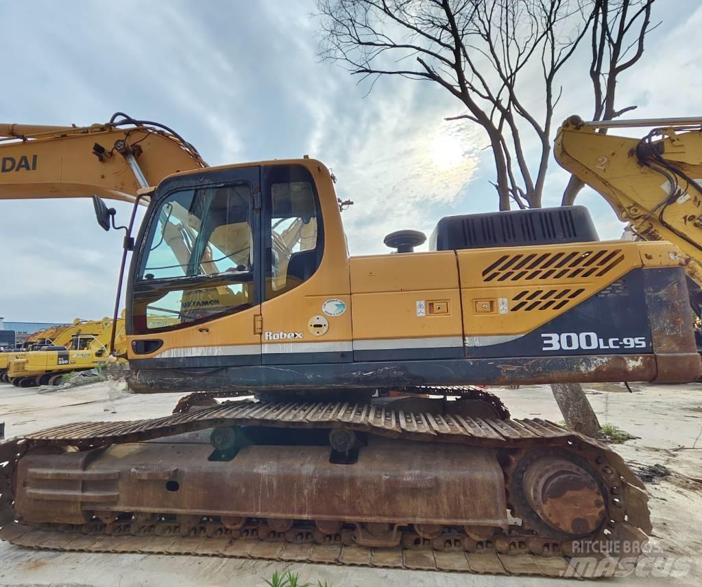 Hyundai R 300 LC-9S Bageri guseničari