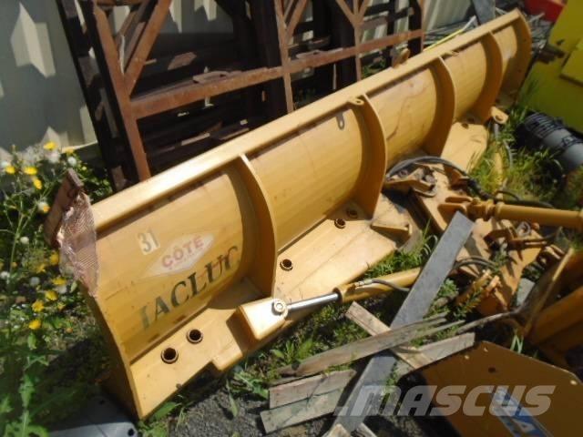 CASE 721 F Utovarivači na točkove