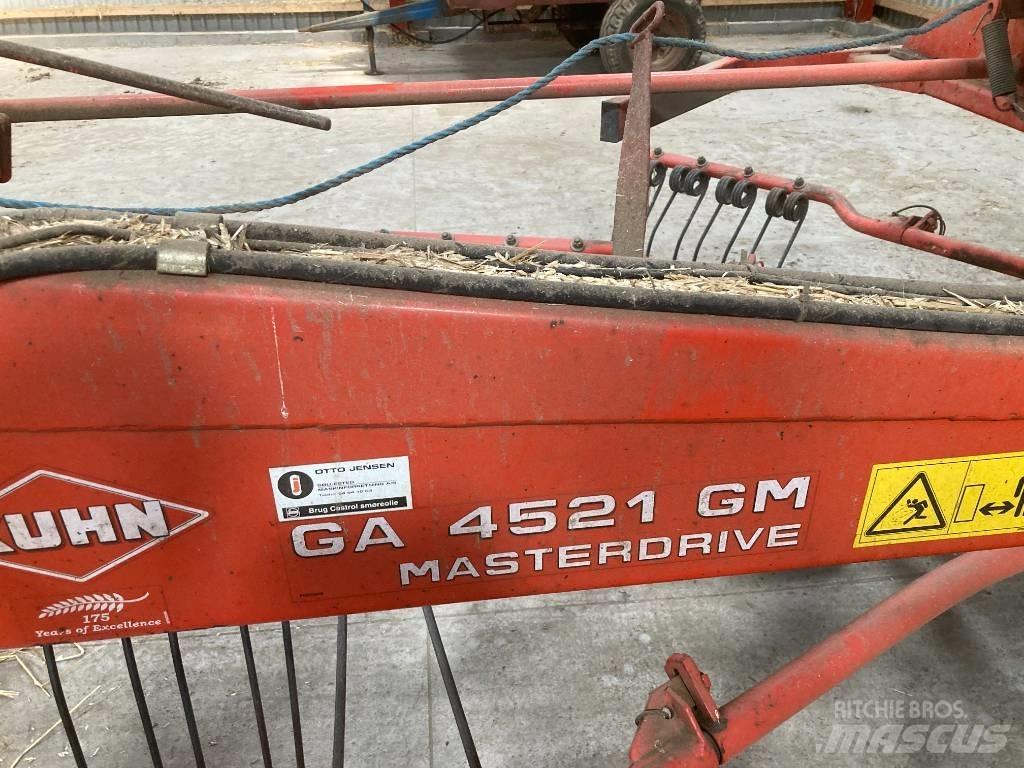 Kuhn GA 4521 Okretači i sakupljači sena