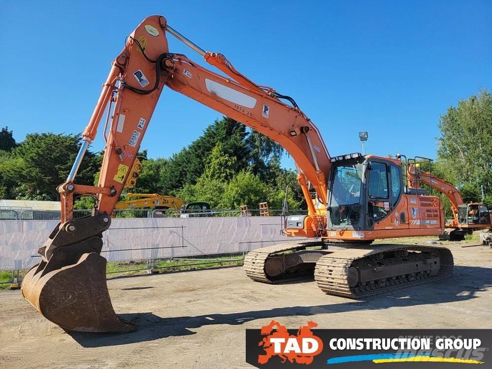 Doosan DX 225 LC-3 Bageri guseničari