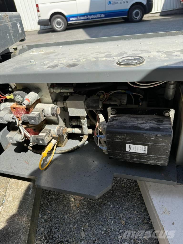 SkyJack SJ 3220 Makazaste platforme