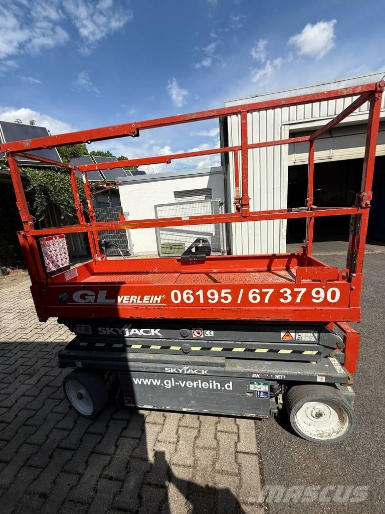 SkyJack SJ 3220 Makazaste platforme