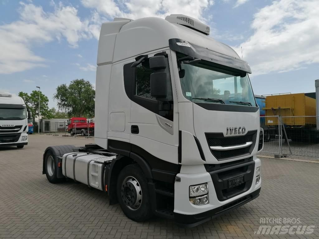 Iveco AS440ST/P Tegljači