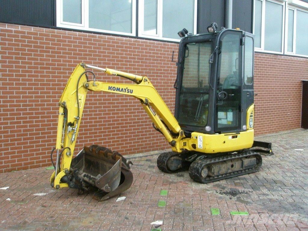 Komatsu PC16R-3HS Mini bageri < 7t