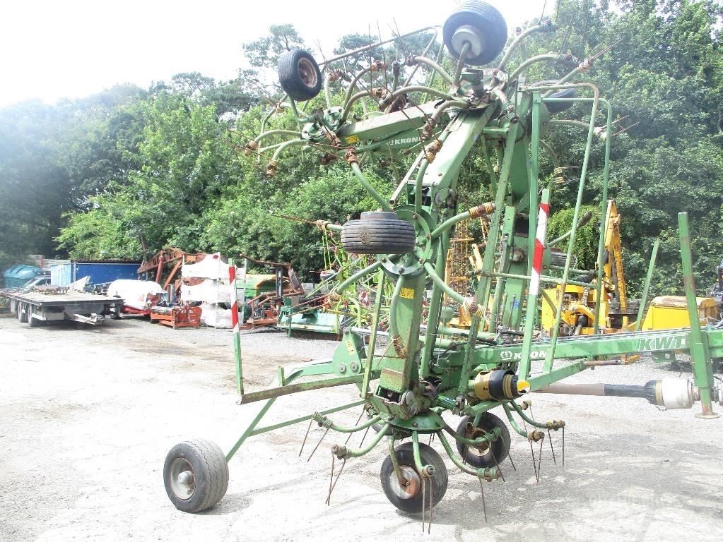 Krone KWT 10.50/8x7 Okretači i sakupljači sena