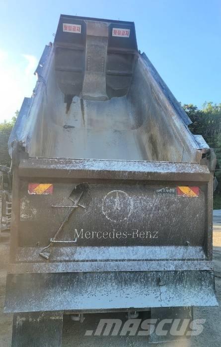 Mercedes-Benz 3951K Damperi za gradilište